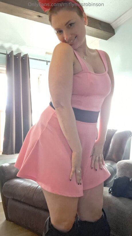 Miflymrsrobinson star porn pictures