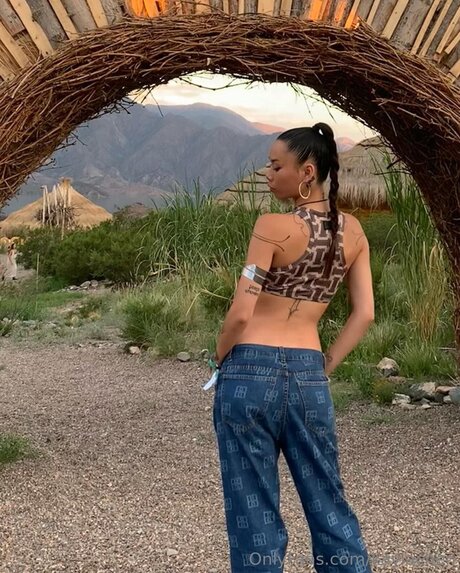 Kaylachen pornographic model pictures