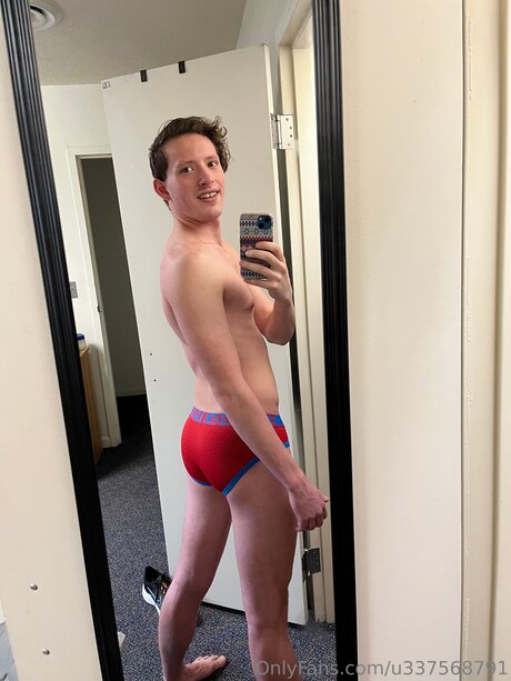 U337568791 hot actress img