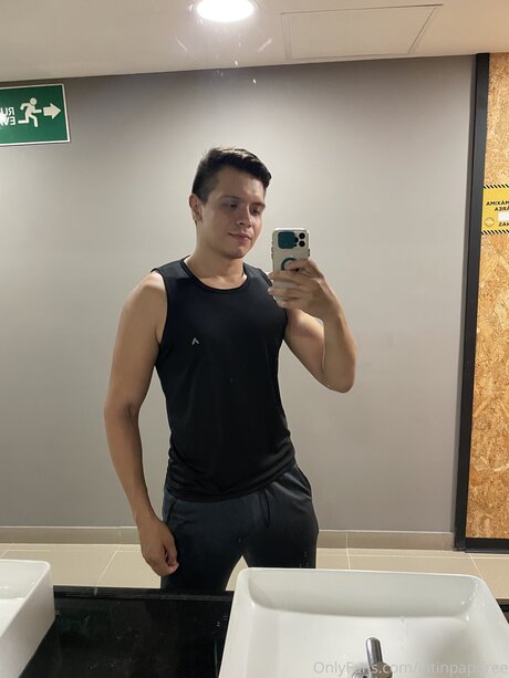 Latinpapifree sex model galleries