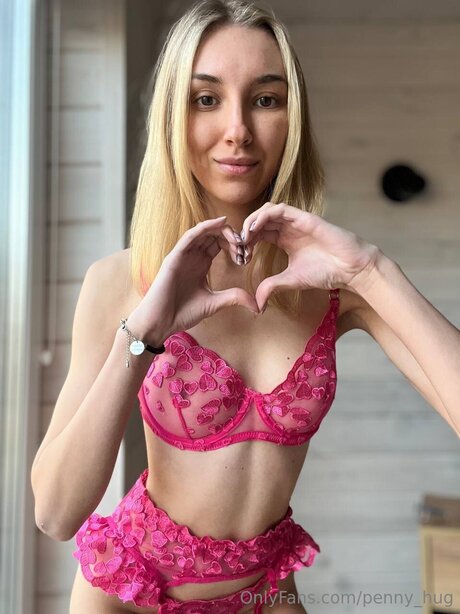 Penny Hug star sexy galleries