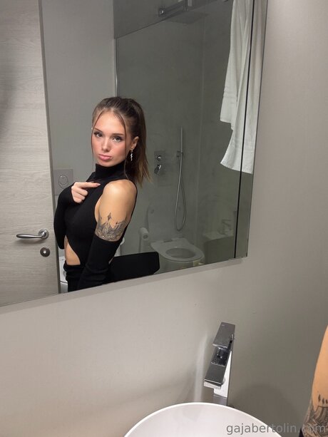 Gajabertolin model top images