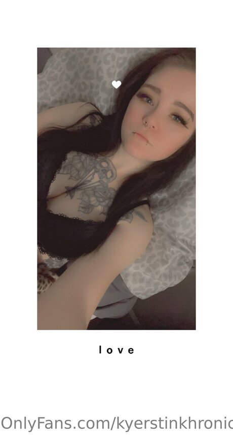 Kyerstinkhronic model adult photos