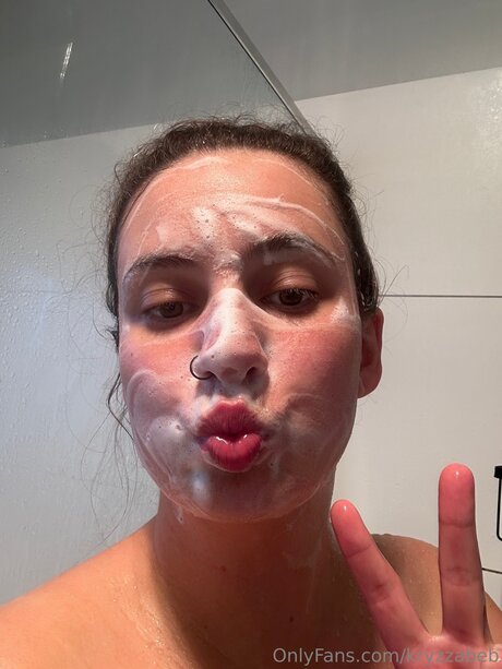 Kryzzabeb star sexy galleries