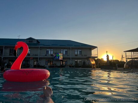 Riveraemmaa pornstar sexy galleries