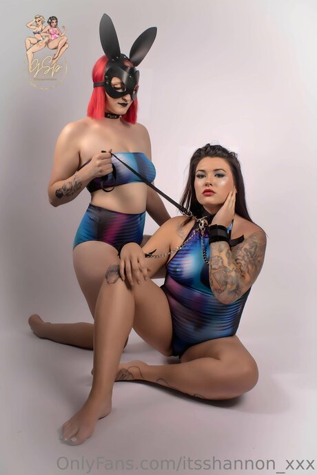 Itsshannon Xxx exclusive model pictures