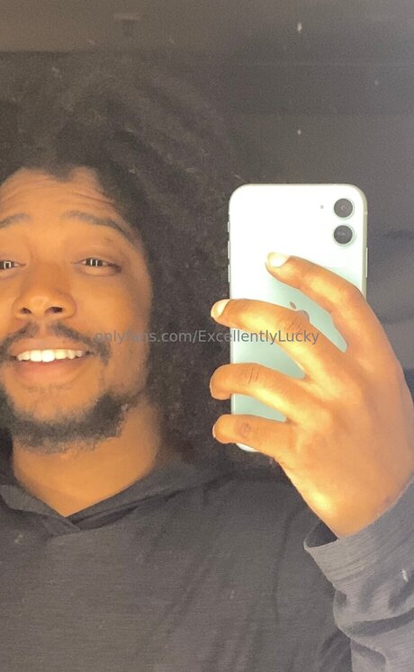 Excellentlylucky model image