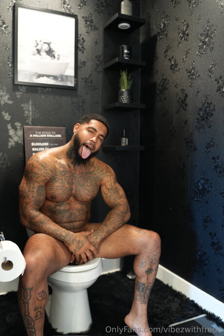 Vibezwithfredo star porn pictures