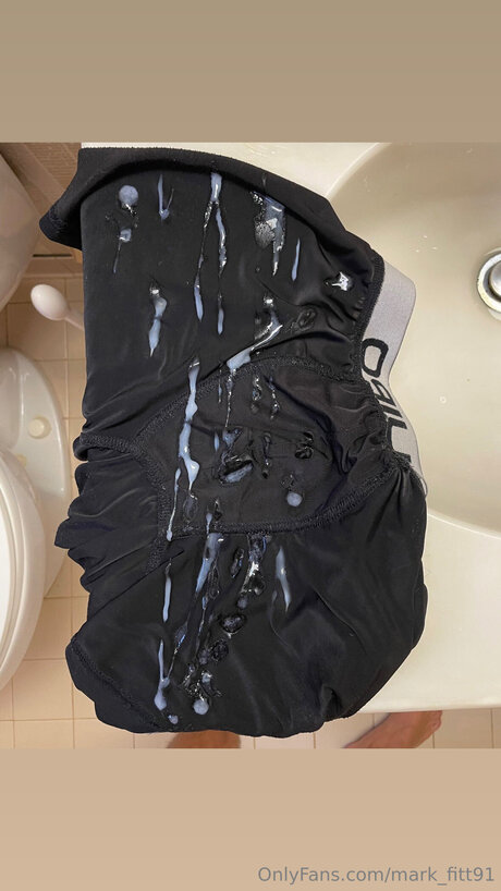 Mark Fitt91 model adult photo