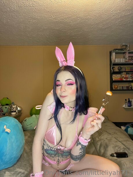 U271009106 pornstar erotic gallery