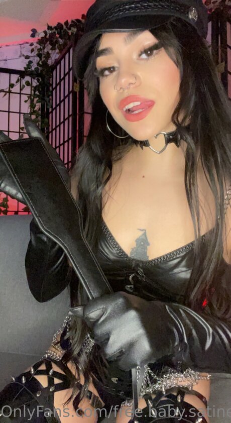 Free Baby Satine star nice pics