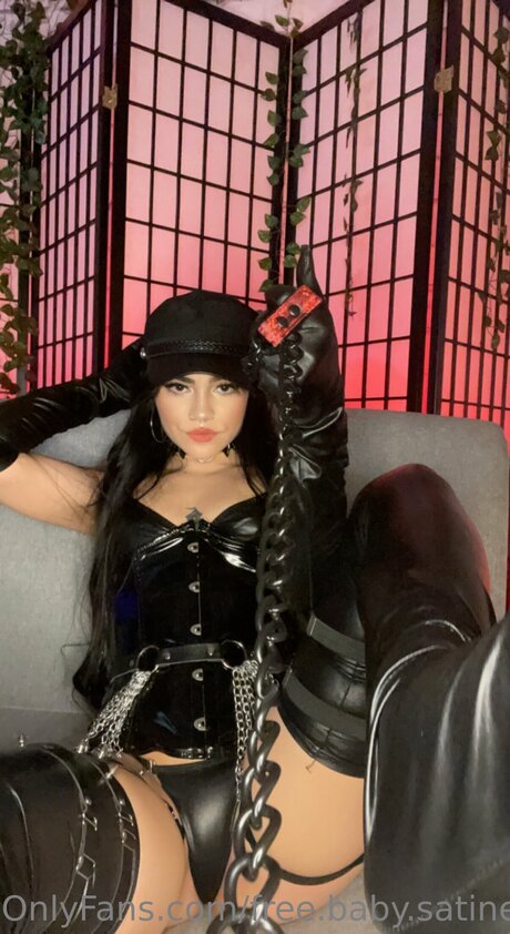 Free Baby Satine model exclusive img
