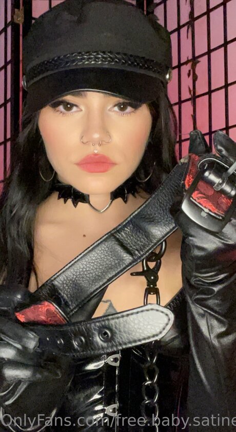 Free Baby Satine nice star photos