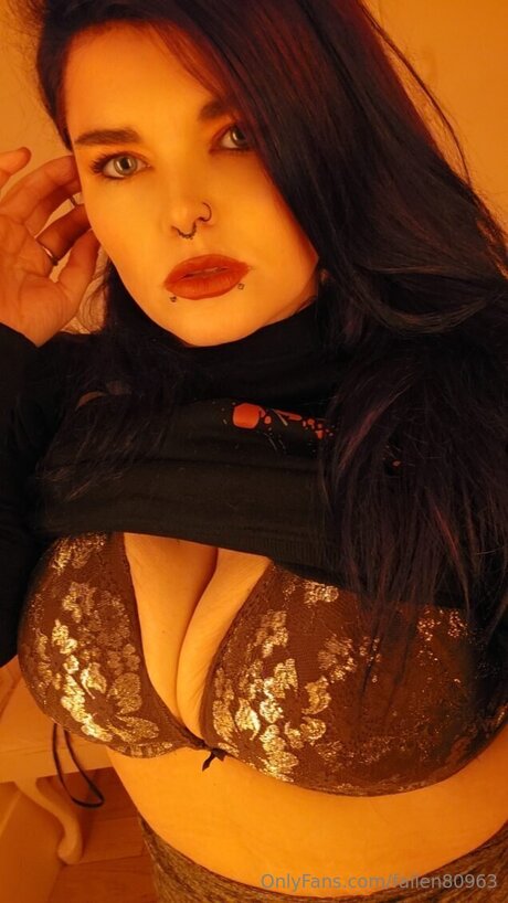 Fallen80963 nudes actress pictures