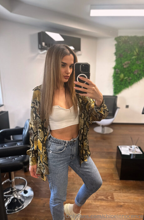 Chloeinnocence high quality model photos