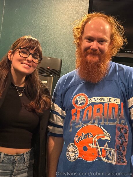 Robinlovecomedy pornographic star pictures