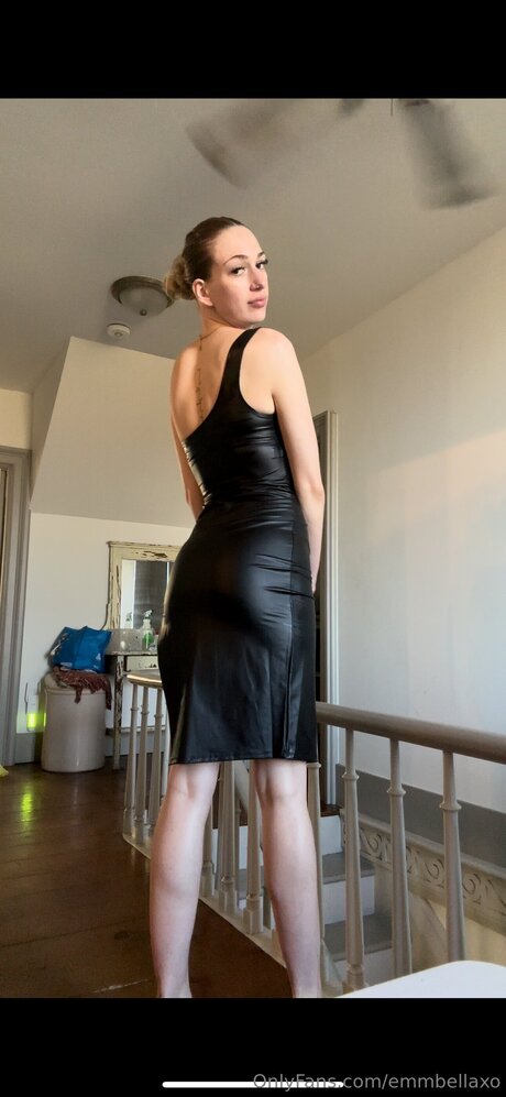 Emmbellaxo erotic star img