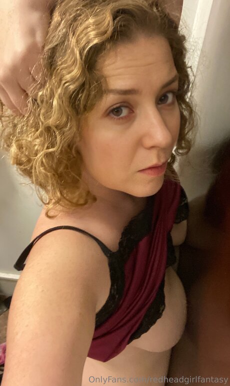 Redheadgirlfantasy star naked images