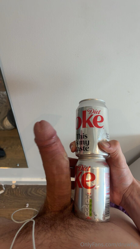 Druwfus nude actress image