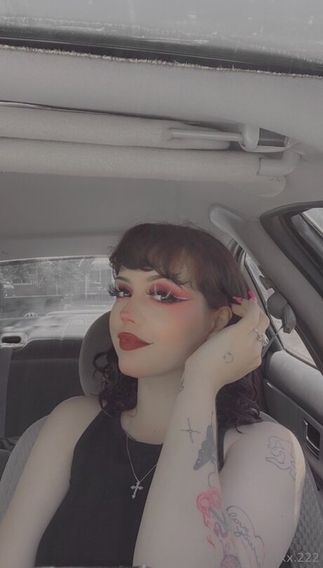 Trixxieee 222 star hot photos