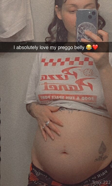 Trixxieee 222 star top images