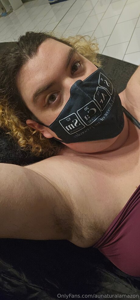 Aunaturalamazon model top archive