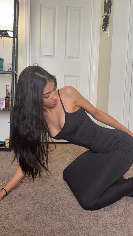 Younglust24 pretty star photos