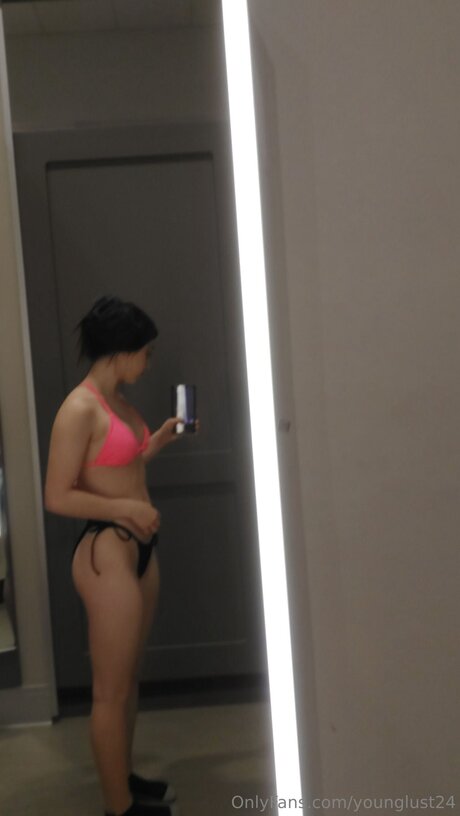 Younglust24 hot actress gallery