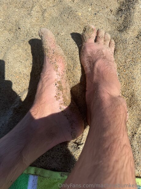 Machinebumkelly pornstar hd photos