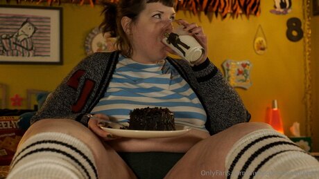 Mybodyisatempleton art actress picture