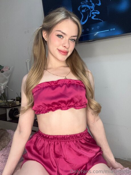 Mia Miledi pornographic model photo