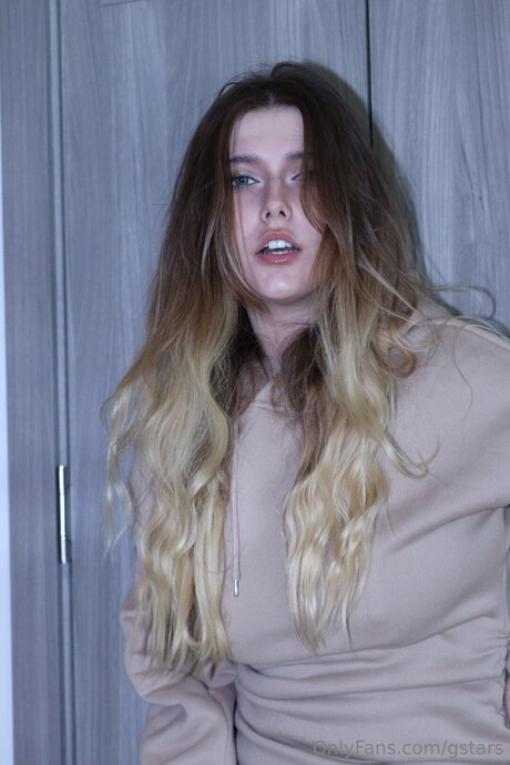 Gstars model free photos