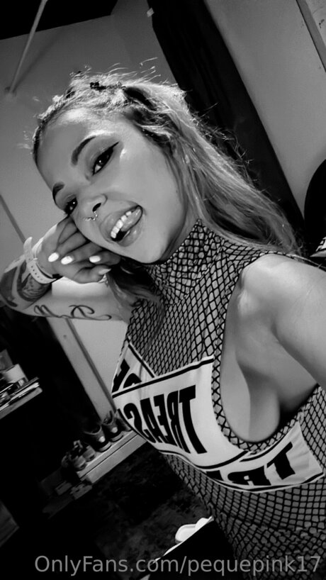 Pequepink17 star sex picture