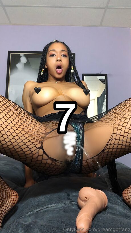 Dreamgotfanz hot pornstar photo