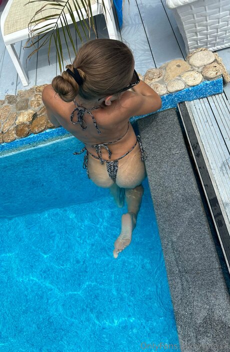 Sofa18 nice actress gallery