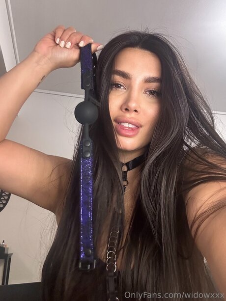 Widowxxx star high quality pics