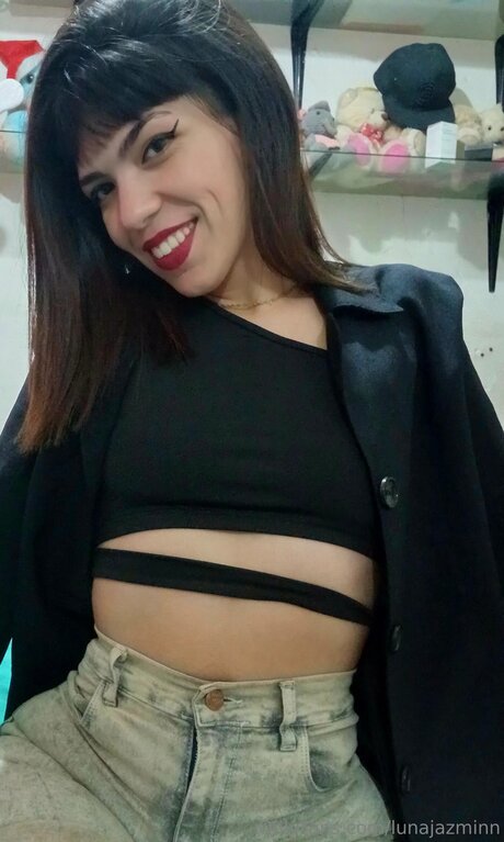 Lunajazminn pretty actress galleries