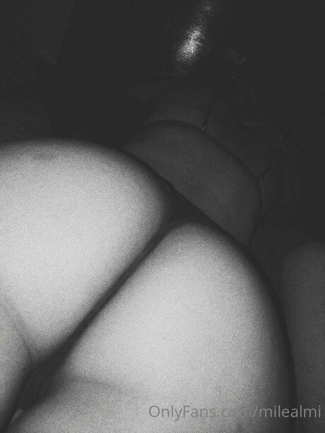 Milealmi pretty actress img