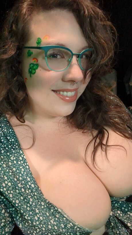 Autumn Winters model hd img