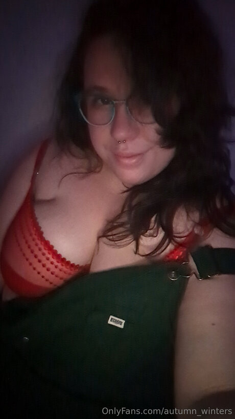 Autumn Winters hd pornstar img