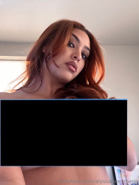 Alyssamariepena nude actress photos