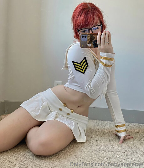 Plumcry naked star pic