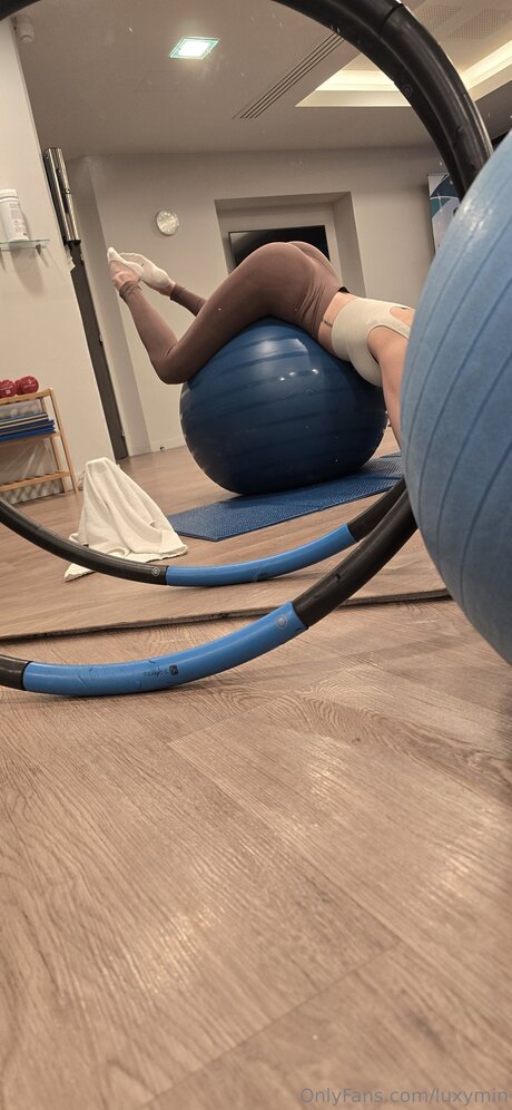 Luxymin xxx model gallery