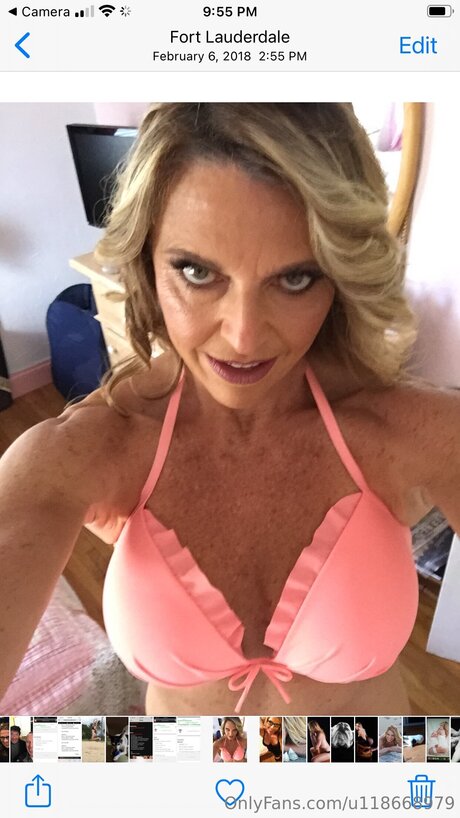 U118668979 pornstar nice picture