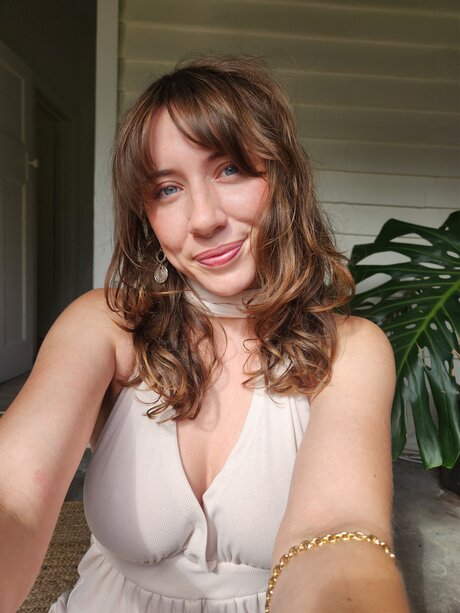 Helloeloise star high quality pictures