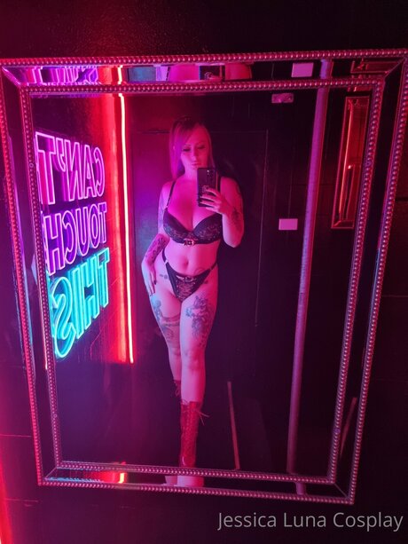 Nachtmahrmond model erotic pic