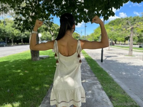 Adakham exclusive pornstar photo