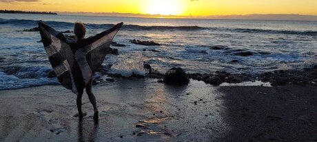 Mnmassager naked actress photos