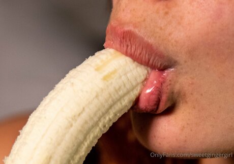 Sweetgingergirl star hot pic