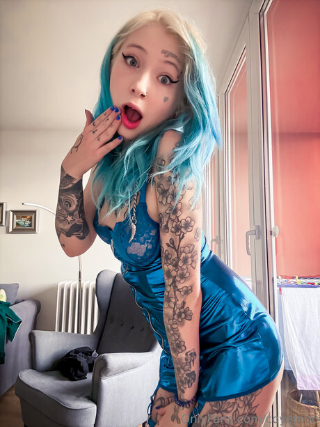 Coyemoo art star pic